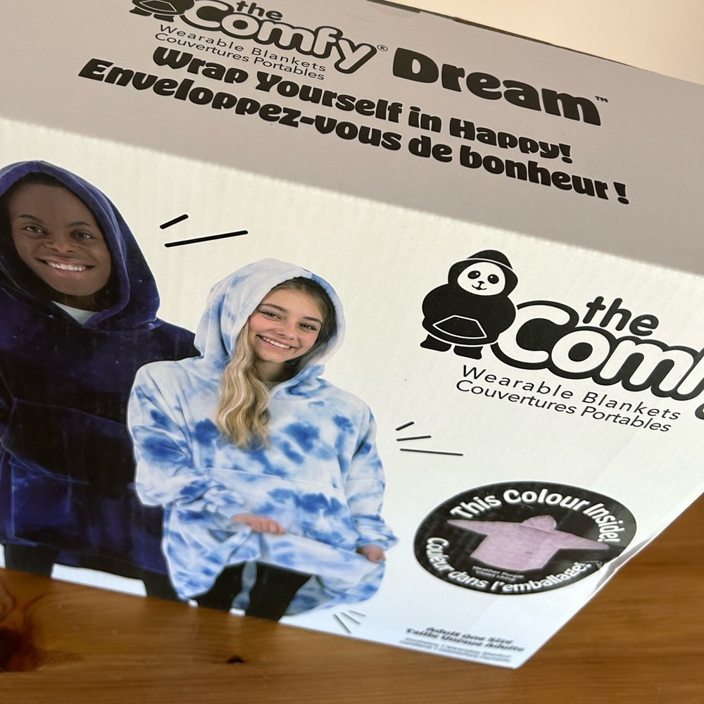 The Comfy Wearable Blanket - Picture 8 of 12